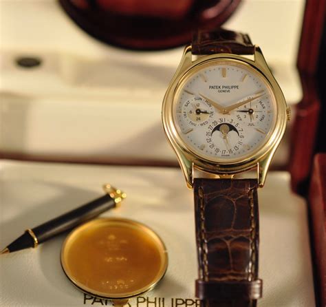 patek philippe calendar settings.